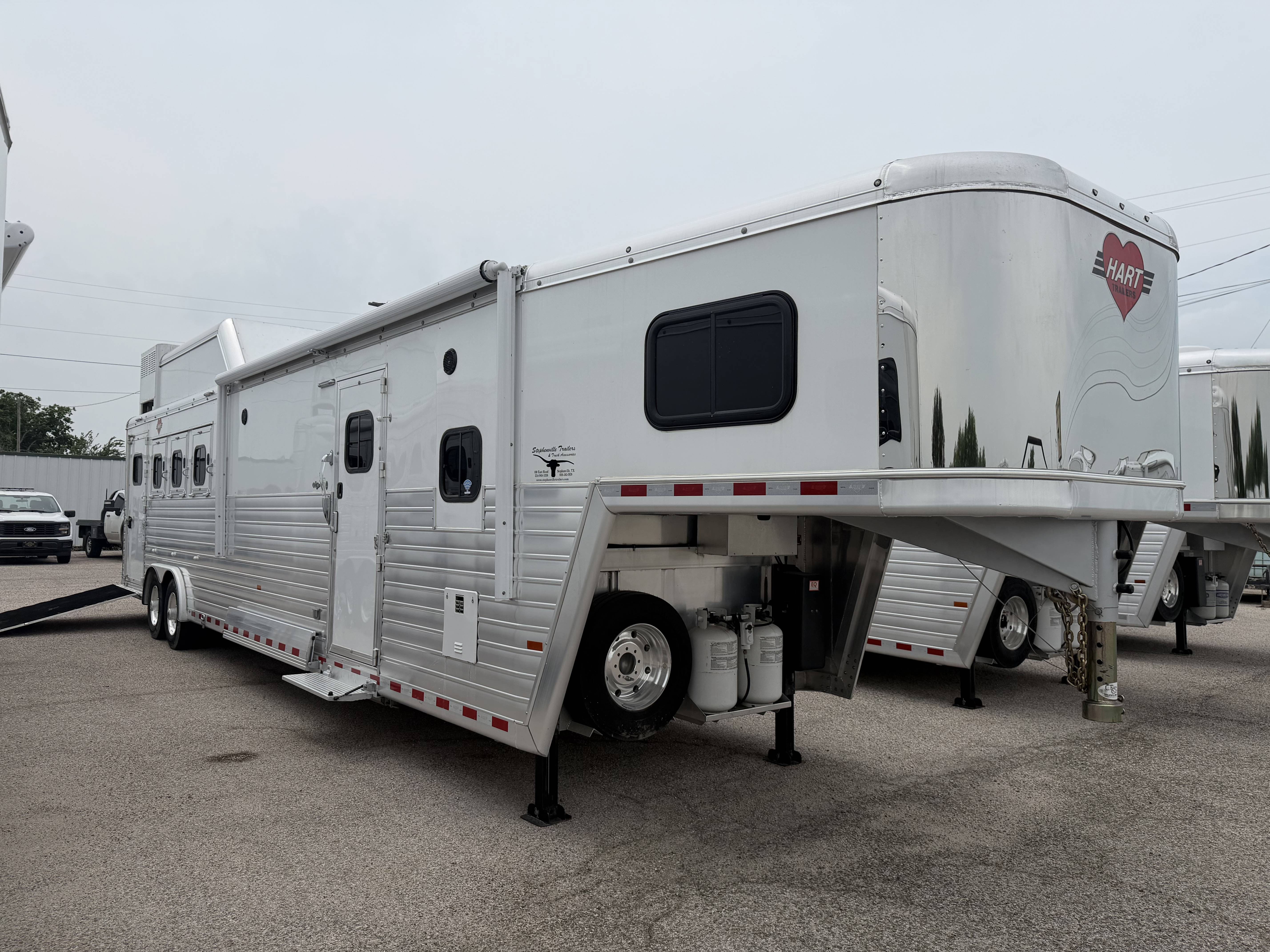 2024 Hart Trailers 4H 14' SW Side Load w/ Diesel Gen Living Quarter Trailers