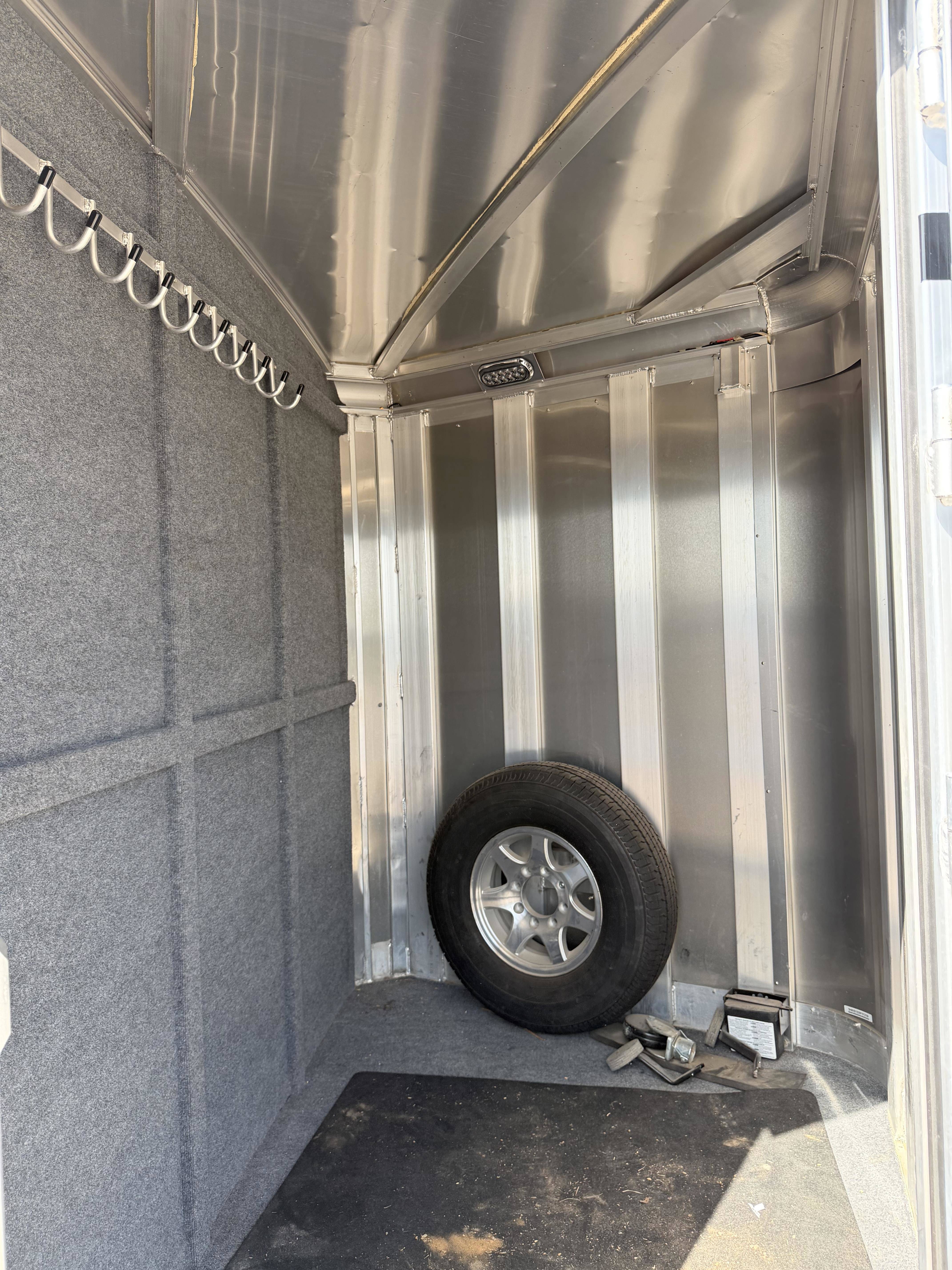 2024 Platinum Coach 4H BP w/ Hay Pod Bumper Pull Horse Trailers