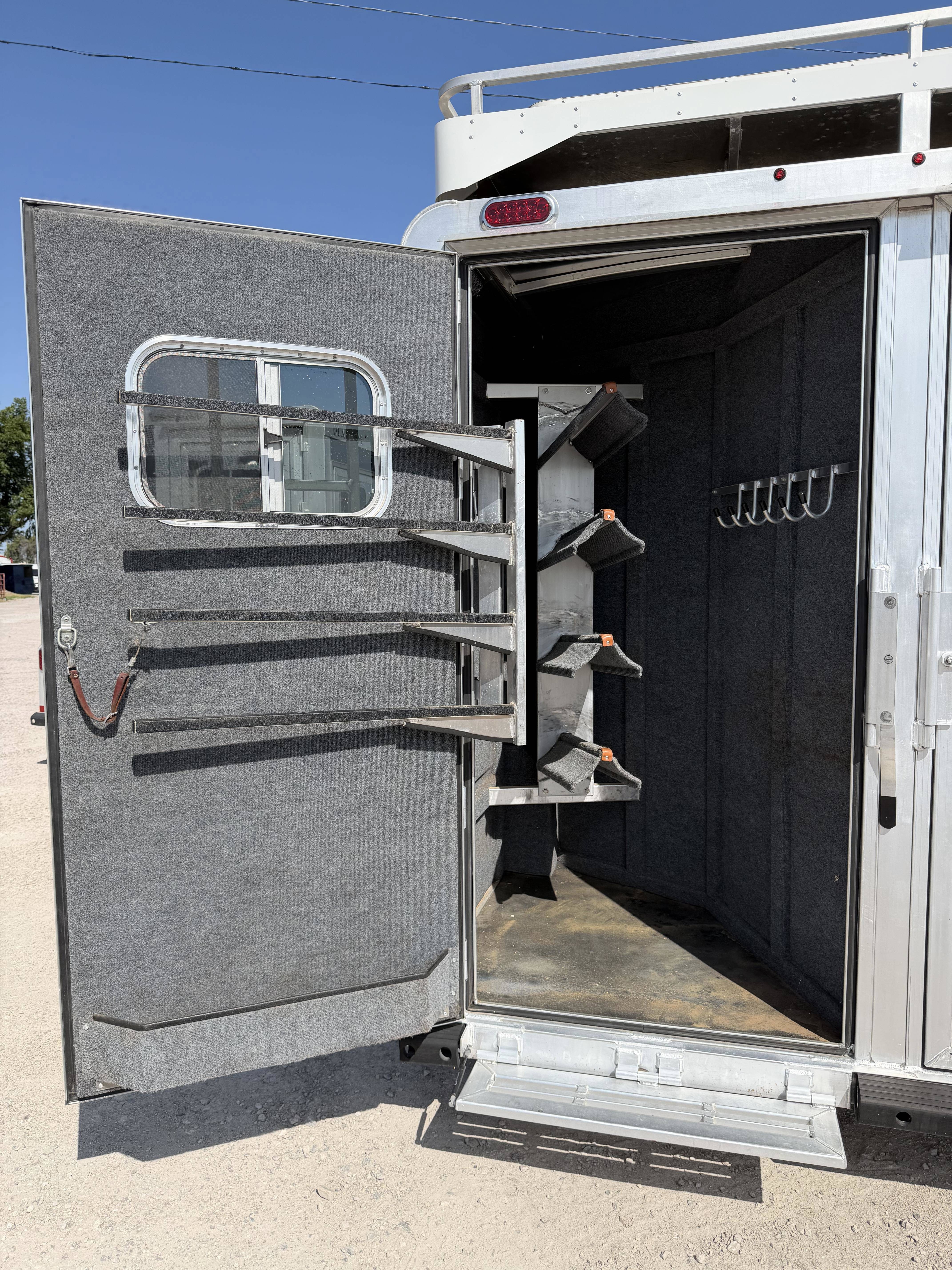 2024 Platinum Coach 4H BP w/ Hay Pod Bumper Pull Horse Trailers