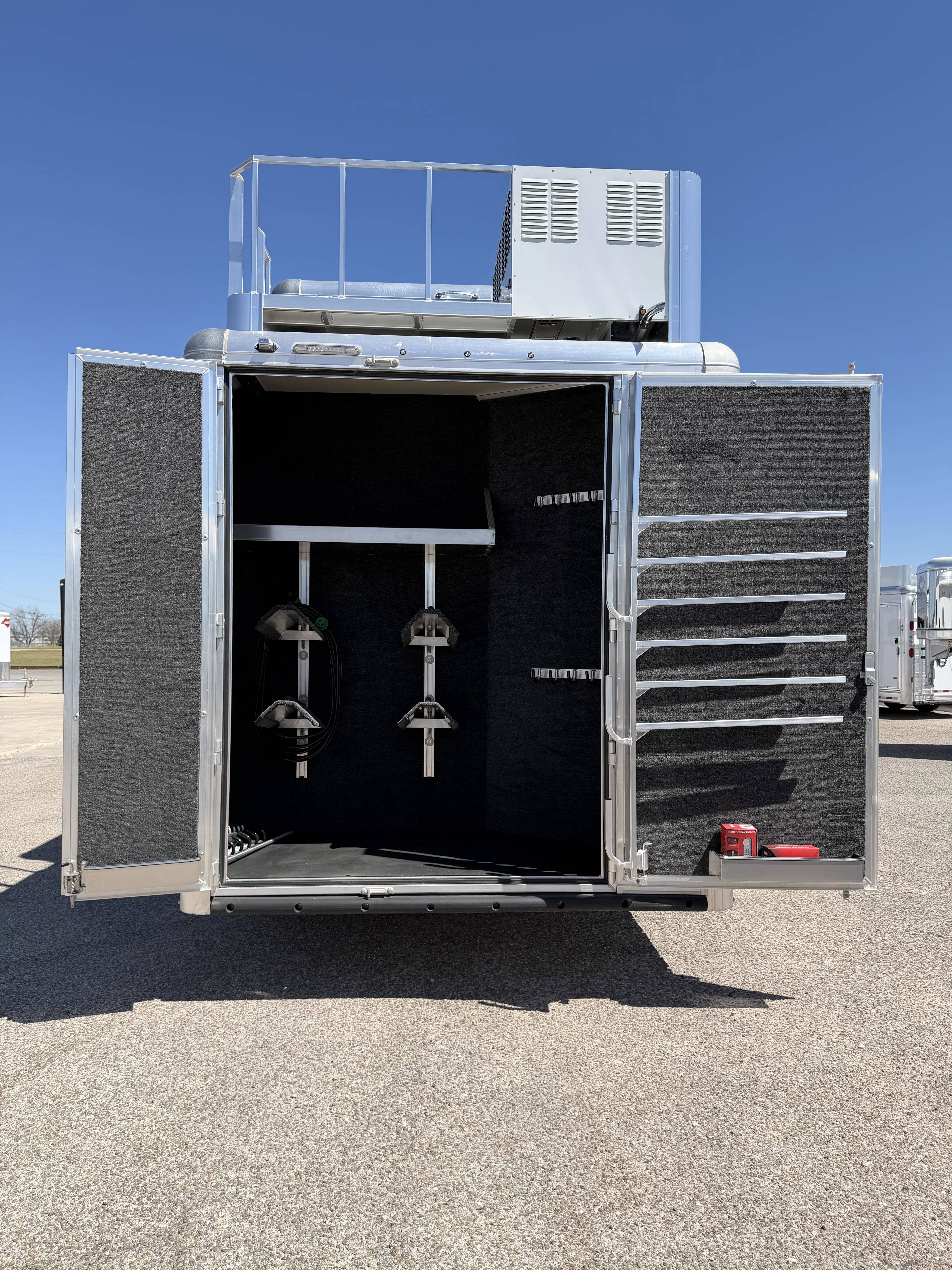 2026 Hart Trailers 4H 13'6 SW Slide Out Side Load Living Quarter Trailers