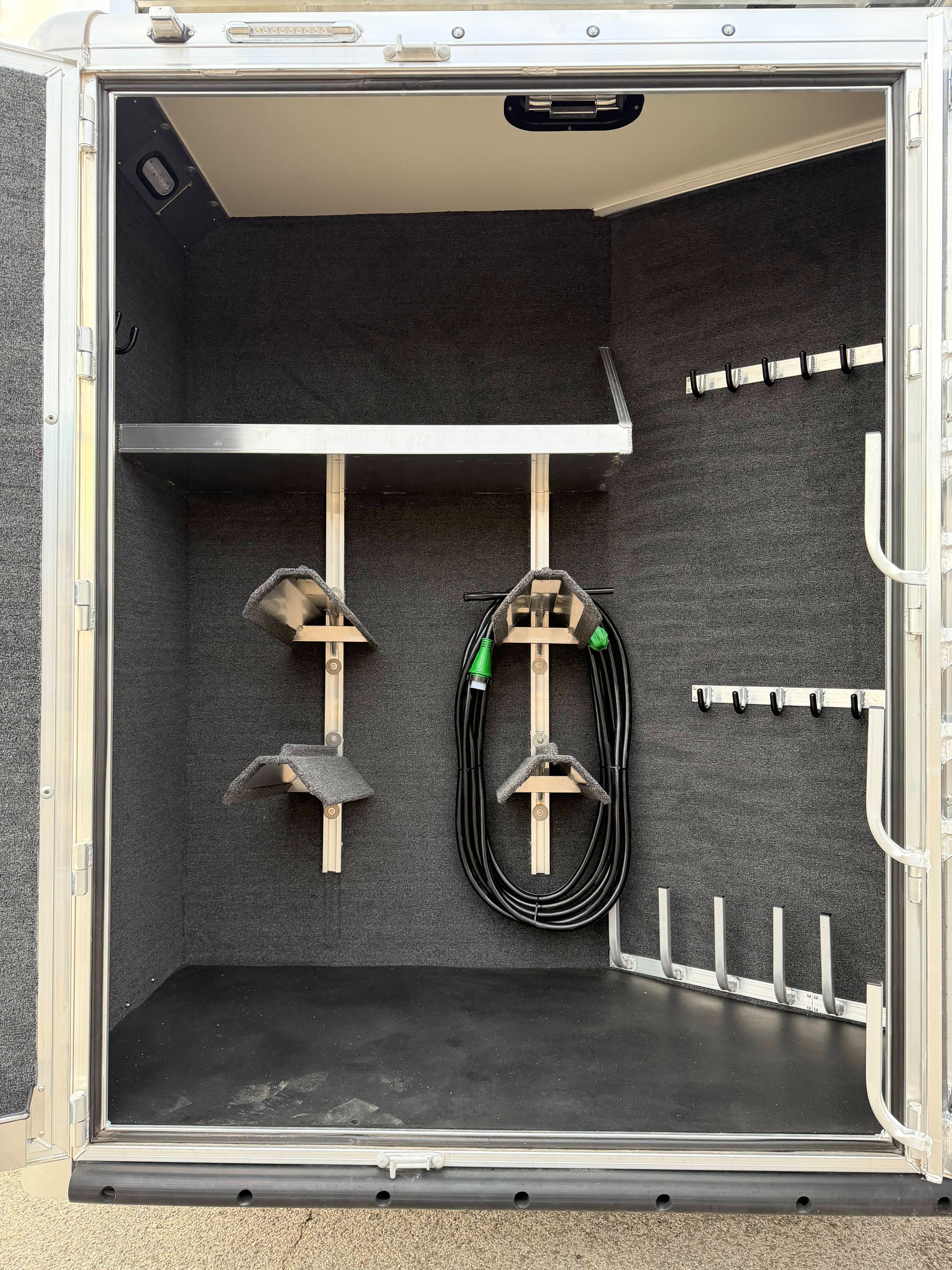 2026 Hart Trailers 4H 16' SW Side Load - AirRide - Diesel Gen Living Quarter Trailers