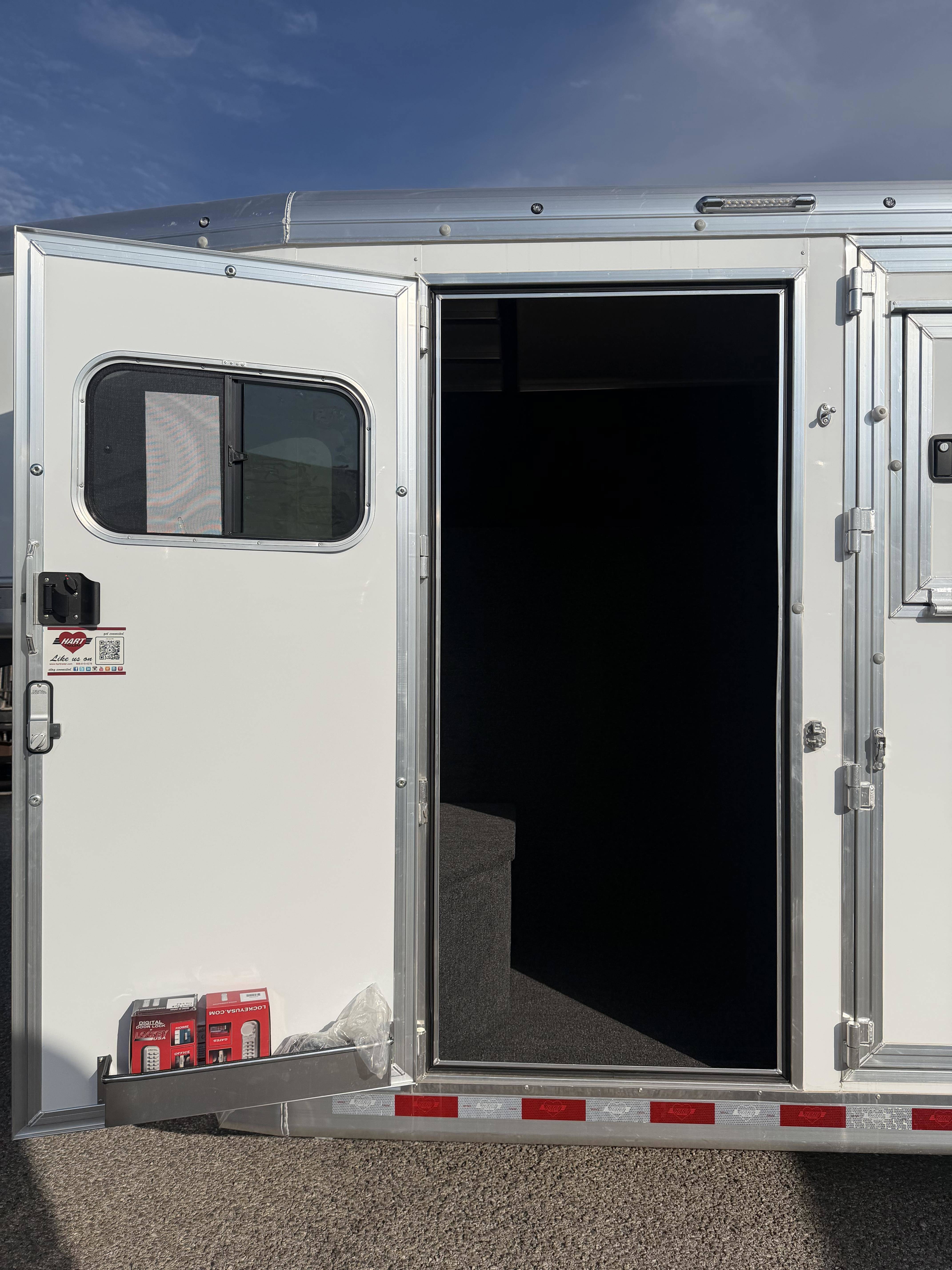 2026 Hart Trailers 4H Smarttack II - 7'6 wide Gooseneck Horse Trailers