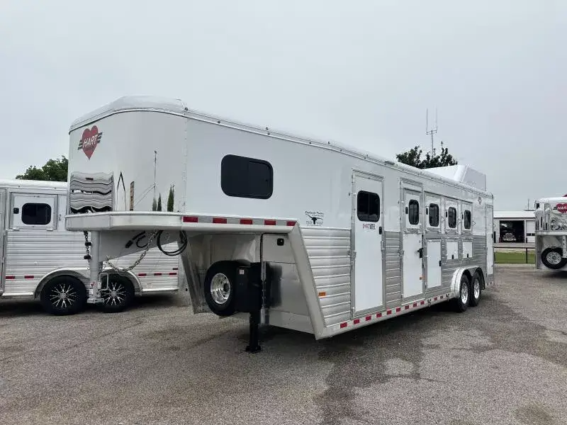 2026 Hart Trailers 4H+1 Smarttack 8' Wide Horse Trailer Gooseneck Horse Trailers