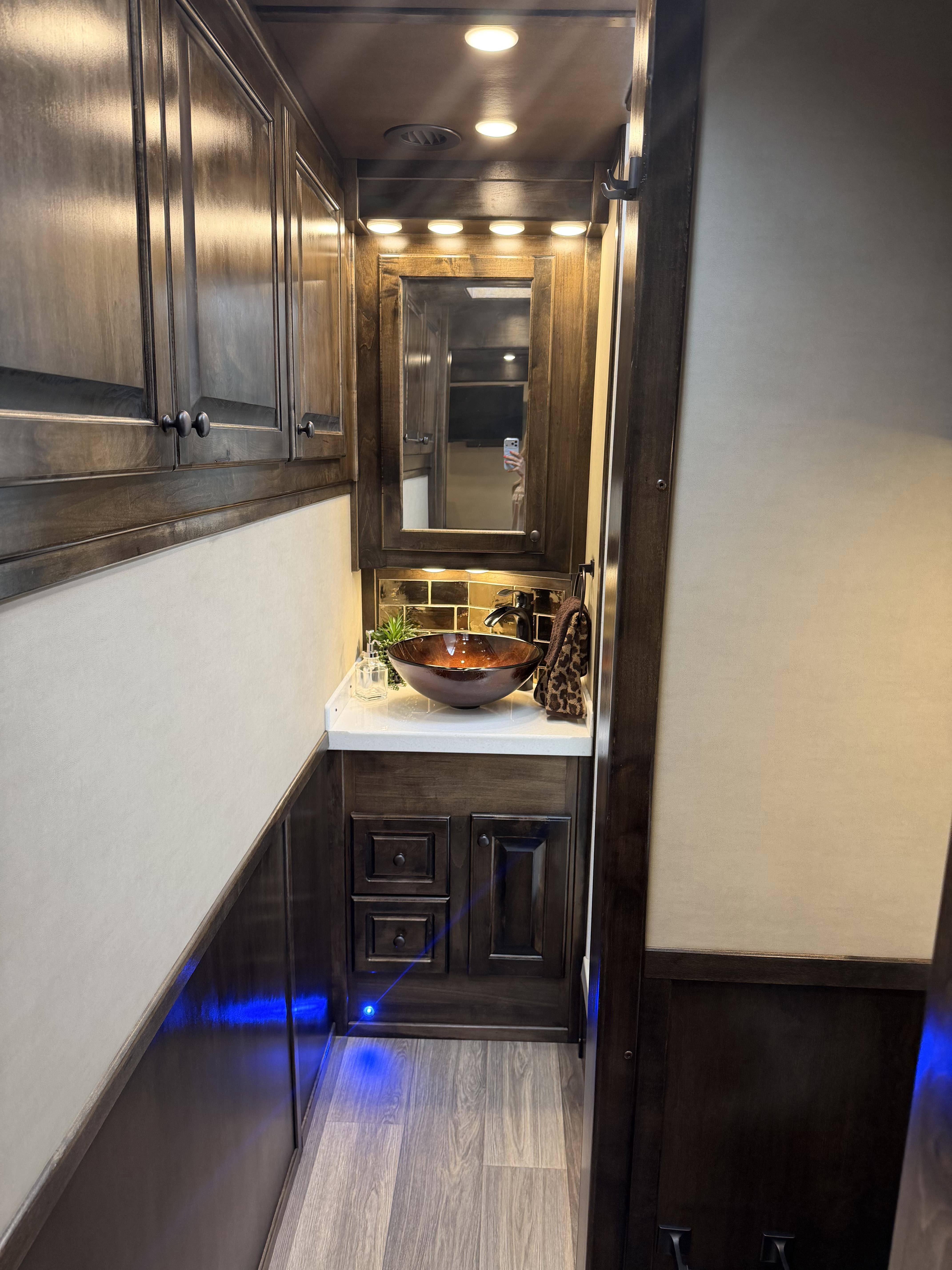 2026 Hart Trailers 5H 16' SW Smarttack LQ Living Quarter Trailers