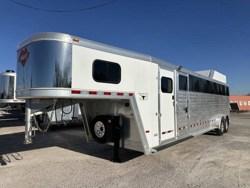 2023 Hart Trailers Lariat 6H GN Walk Thru Tack Horse Trailer Gooseneck Horse Trailers