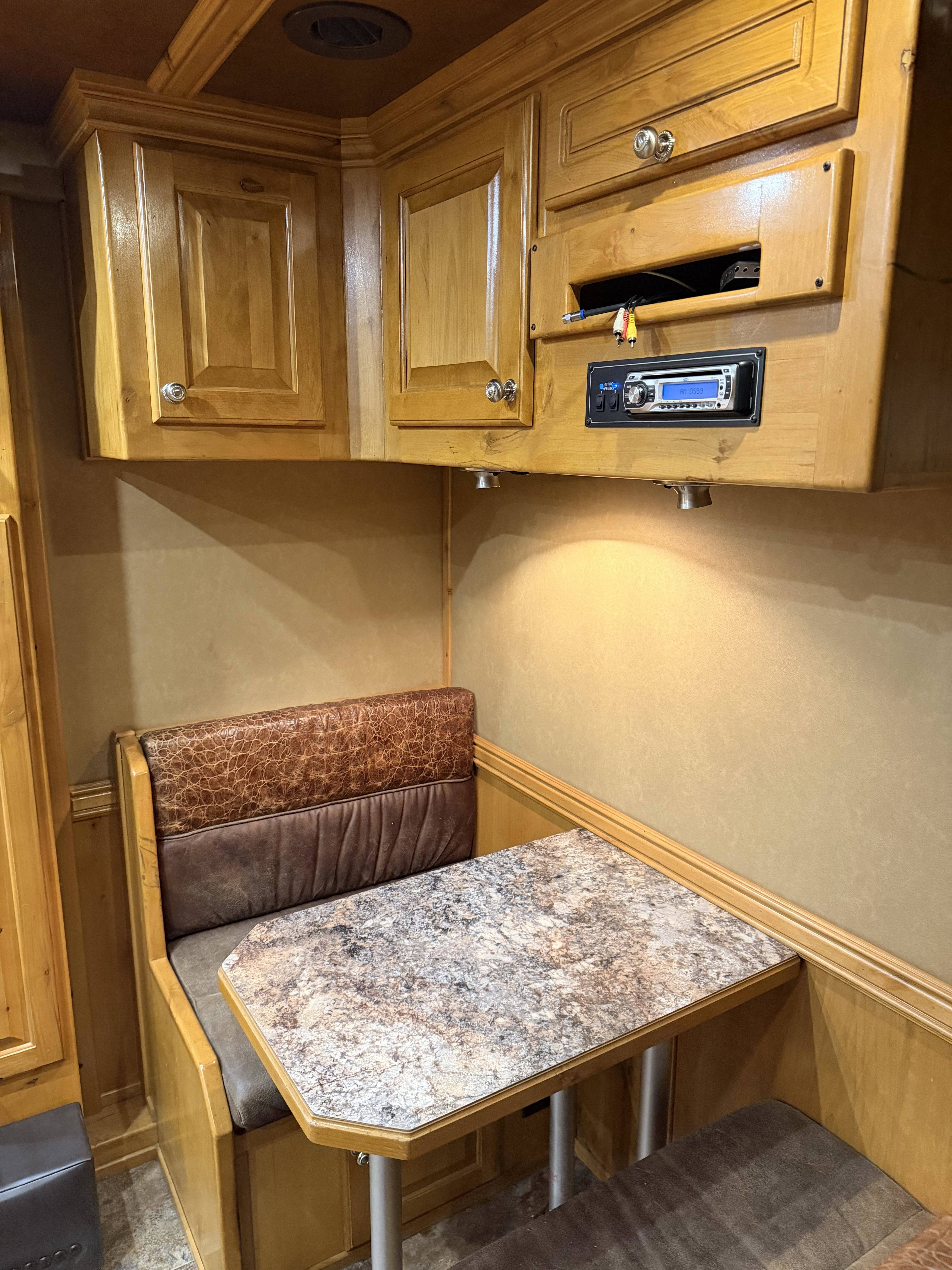 2015 Platinum Coach 4H 15'6 SW Slide Out Side Load Living Quarter Trailers