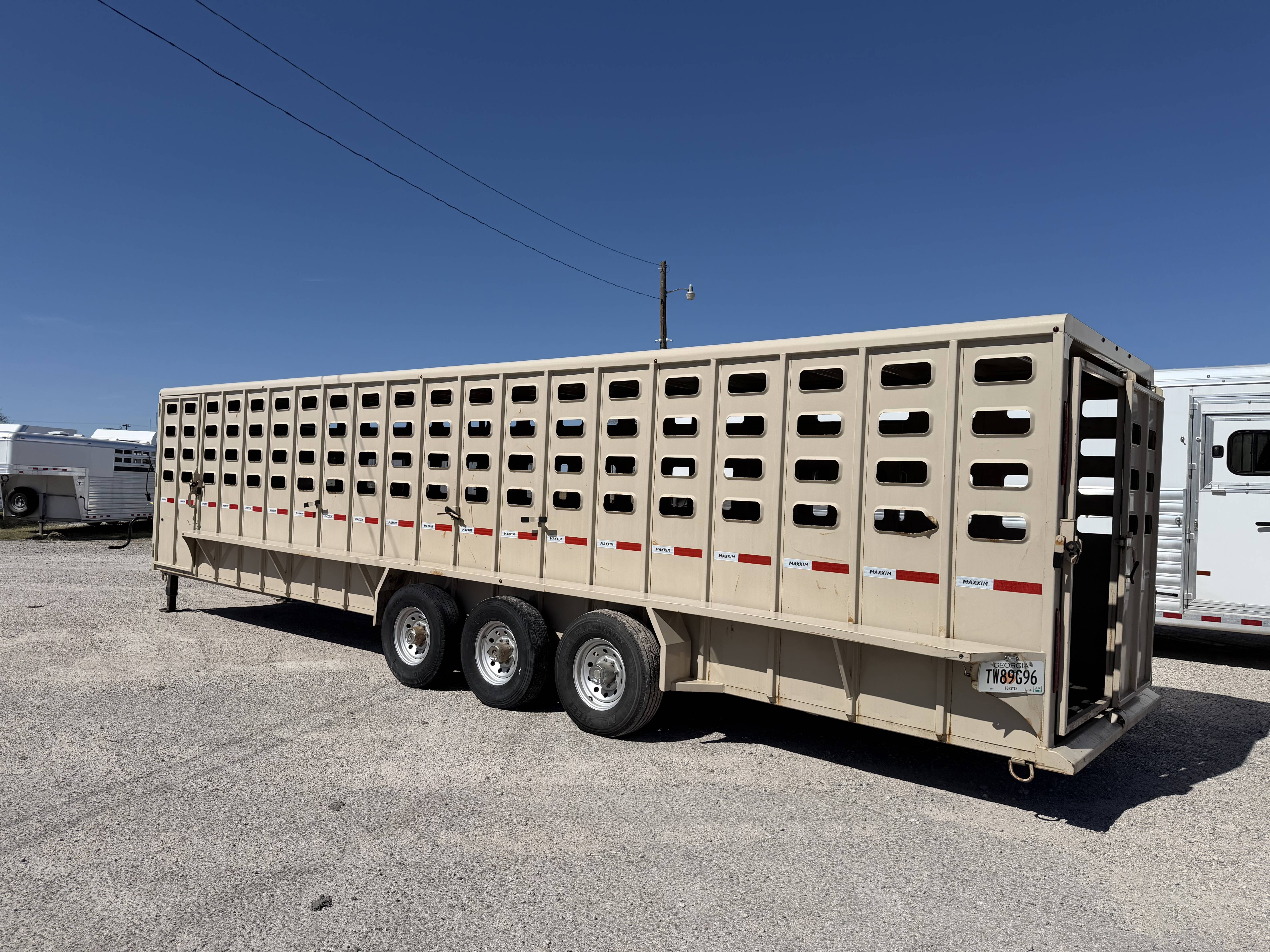 2023 Eagle Trailer 32' GN Stock Stock Trailers
