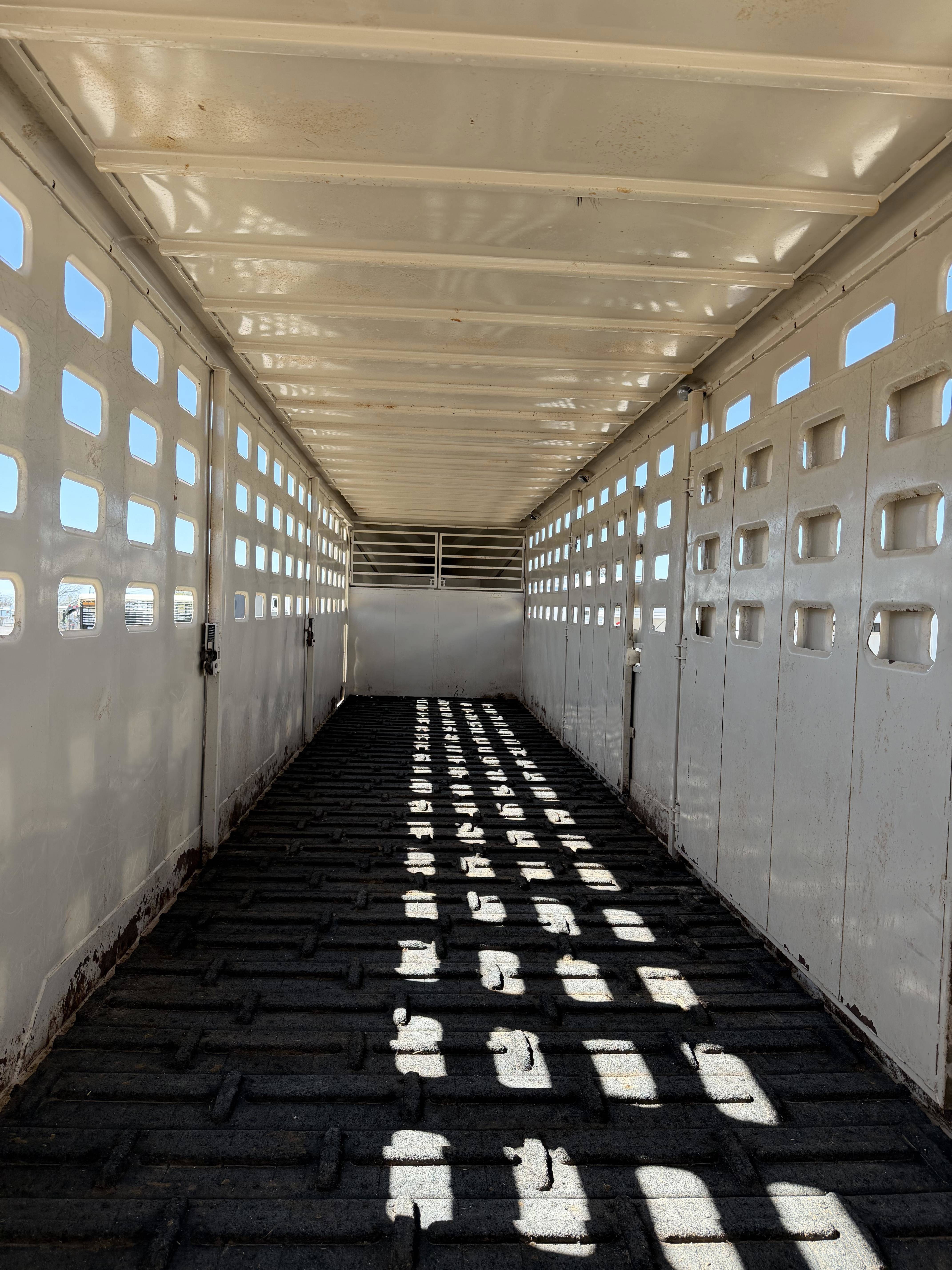 2023 Eagle Trailer 32' GN Stock Stock Trailers