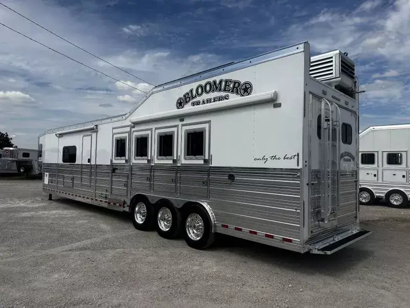 2024 Bloomer Trailers 4H 18'6 SW Jumbo Slide Side Load w/ AirRide & Diesel Gen Horse Trailer Living Quarter Trailers