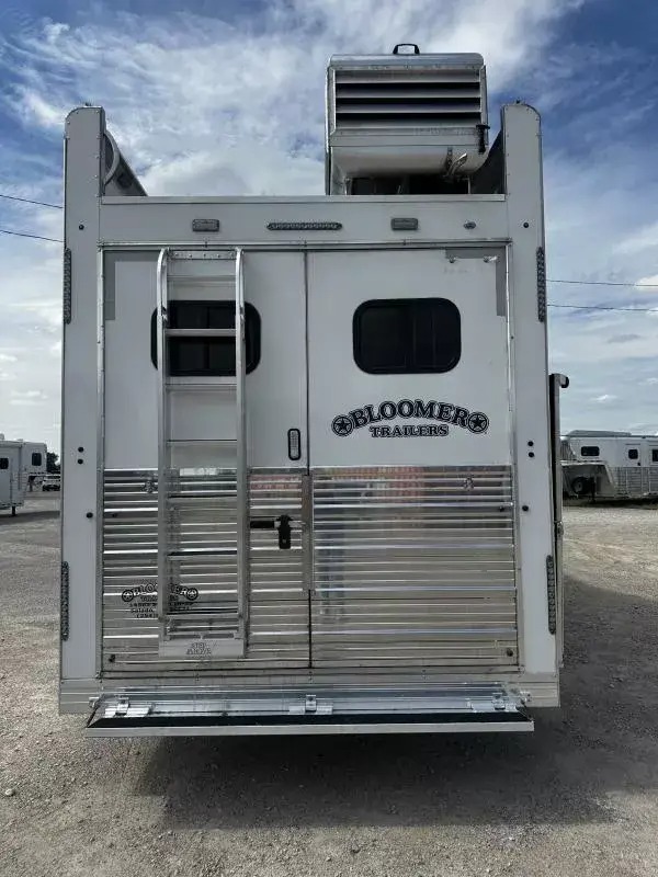2024 Bloomer Trailers 4H 18'6 SW Jumbo Slide Side Load w/ AirRide & Diesel Gen Horse Trailer Living Quarter Trailers
