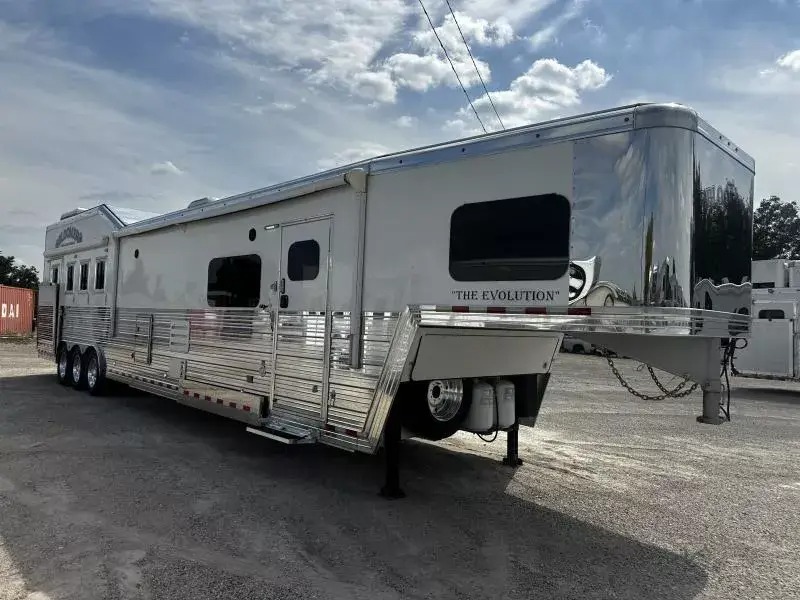 2024 Bloomer Trailers 4H 18'6 SW Jumbo Slide Side Load w/ AirRide & Diesel Gen Horse Trailer Living Quarter Trailers
