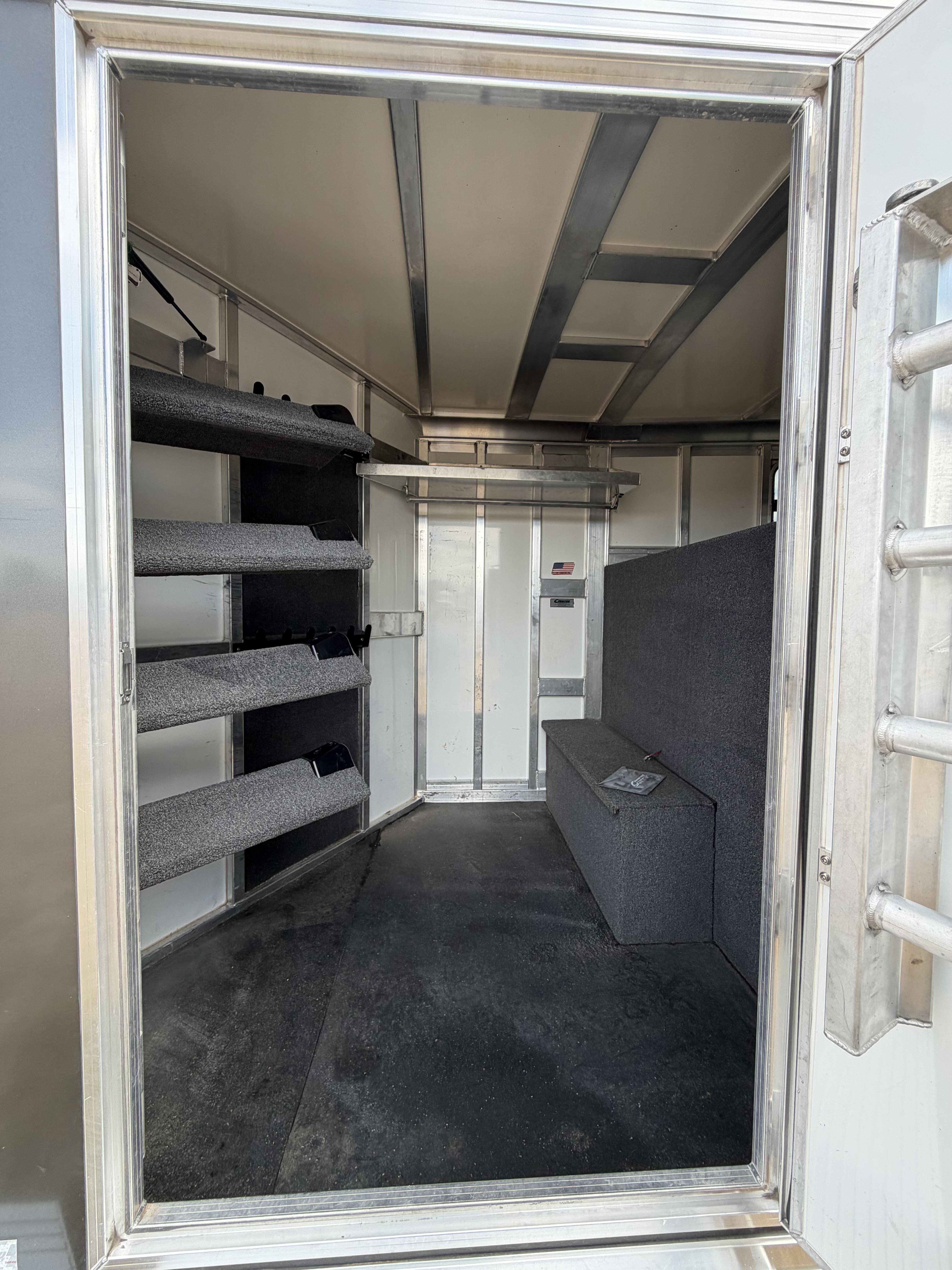 2024 Cimarron Trailers 20' GN Stock Combo w 4' Tack Room Stock Trailers