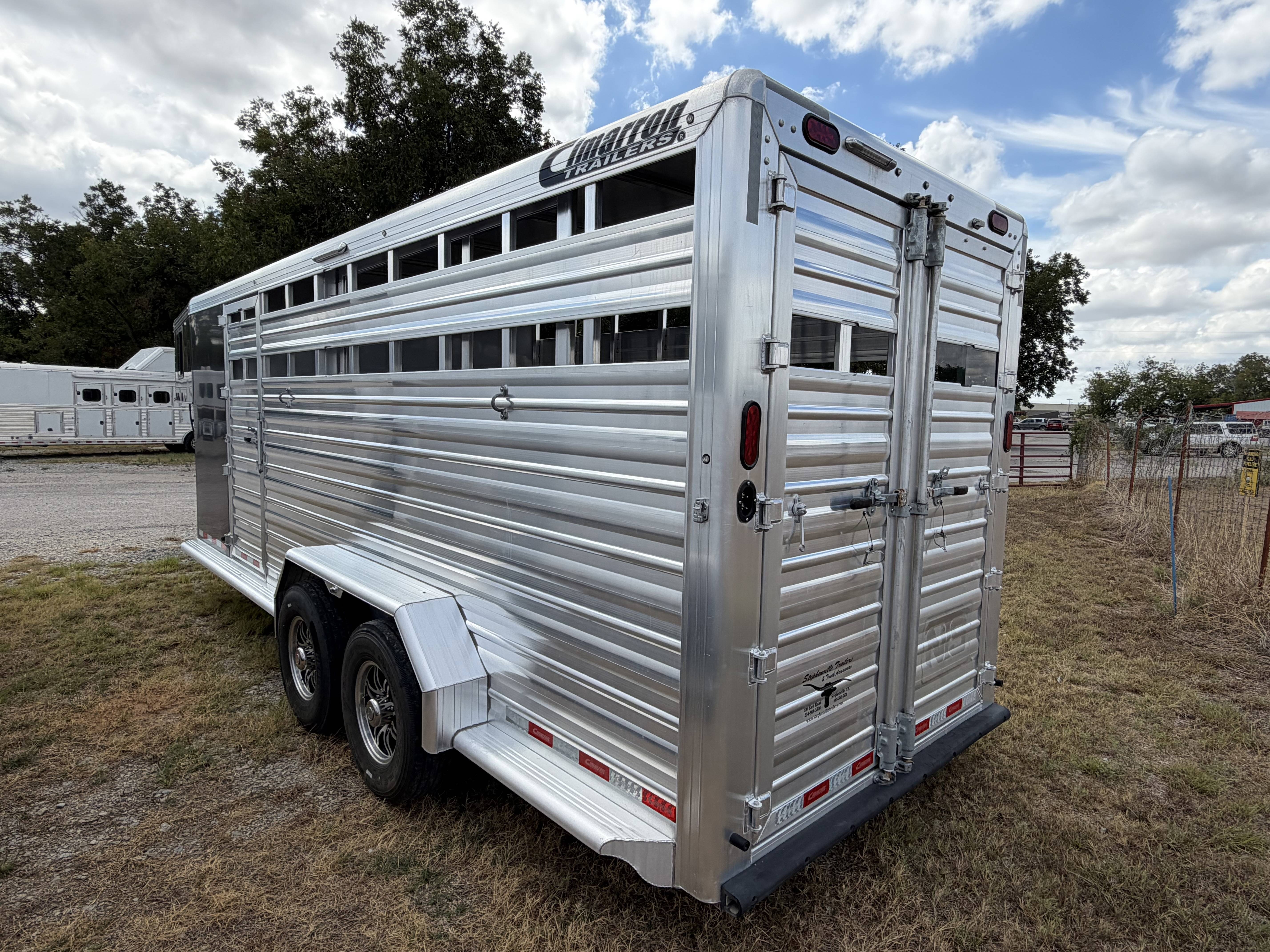 2024 Cimarron Trailers 20' GN Stock Combo w 4' Tack Room Stock Trailers